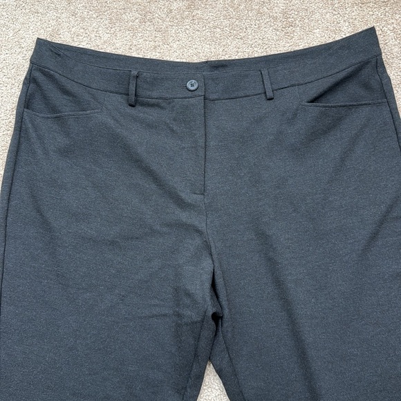 NWT Universal Standard High Rise Cigarette Skinny Charcoal Cropped Pants Size XL - Picture 2 of 8